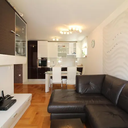 Lejlighed Macadamia With Garage Parking *