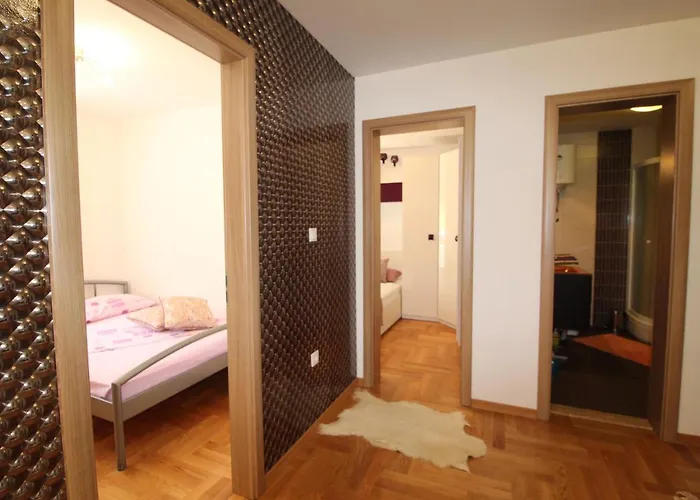 Apartamento Macadamia With Garage Parking Split